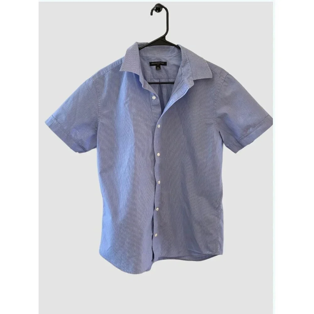 EUC Mens Banana Republic Blue S/S Casual Button Down Shirt Medium 100% Cotton
